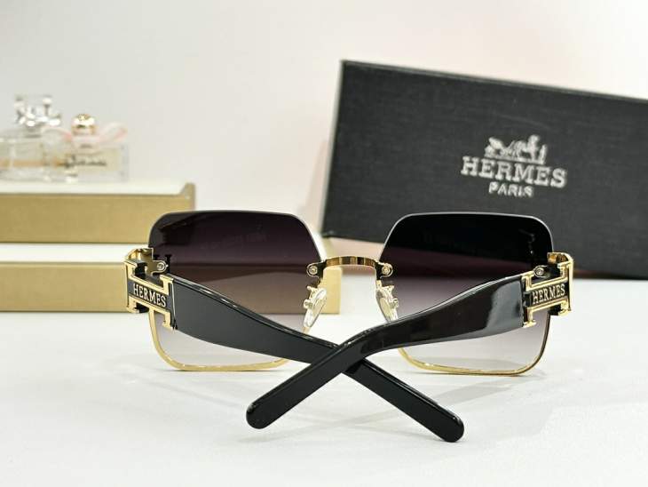Picture of Hermes Sunglasses _SKUfw73653868fw